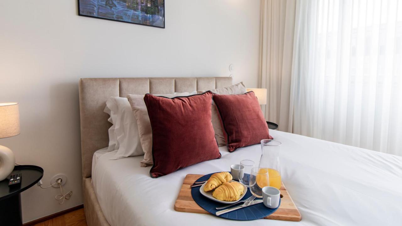 Ceuta Studio Apartments By Lovelystay Порту Экстерьер фото